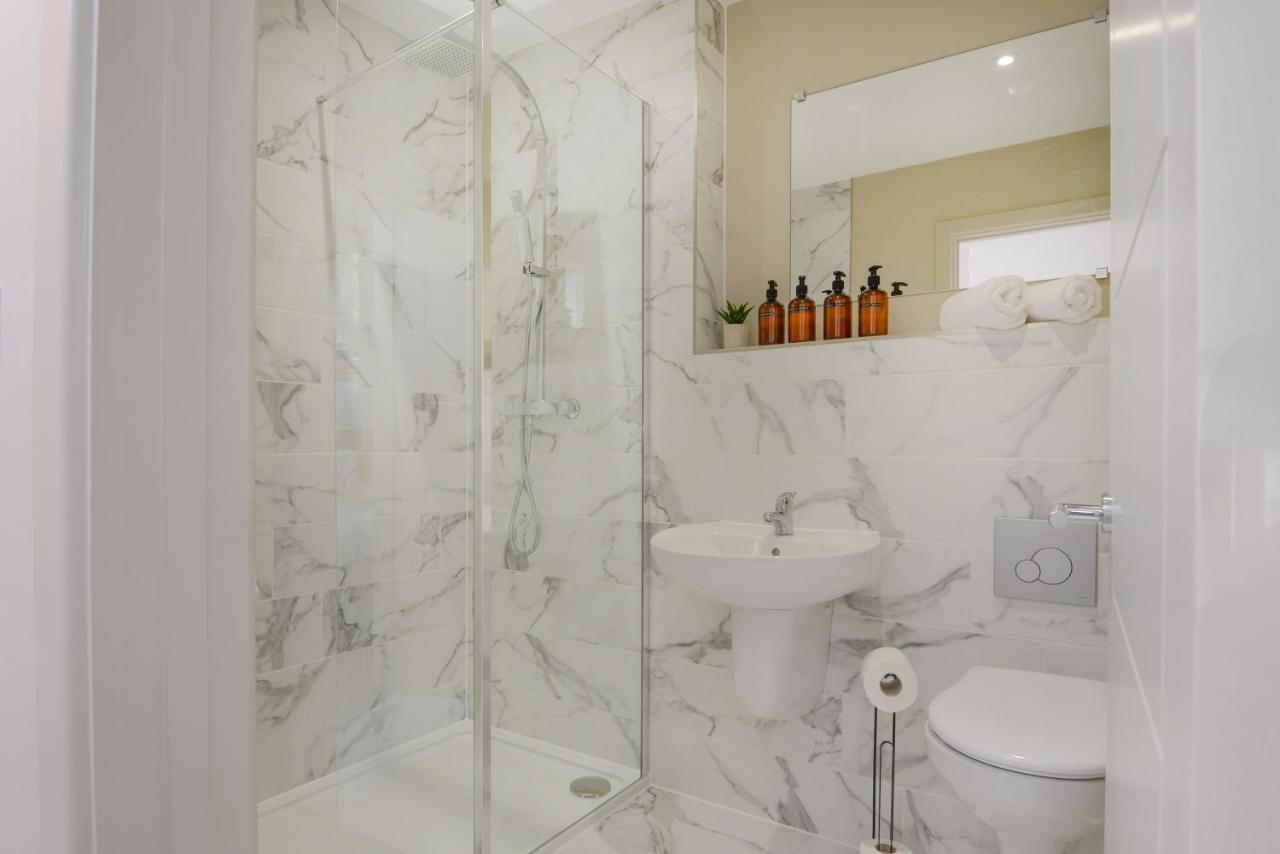 Apartment Three - Free Private Car Park - Sleeps 6 - 3 Shower Rooms - By Ocean City Retreats Plymouth Ngoại thất bức ảnh