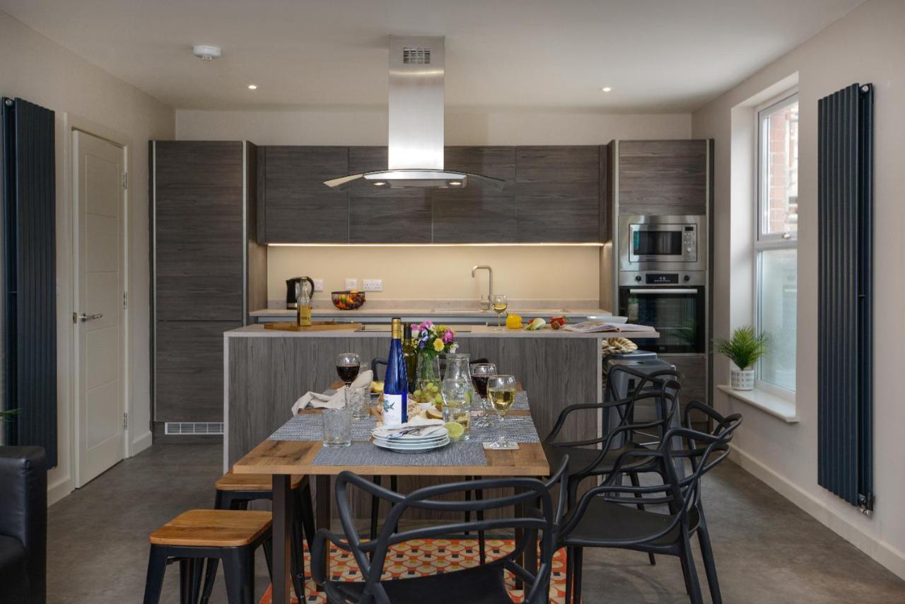 Apartment Three - Free Private Car Park - Sleeps 6 - 3 Shower Rooms - By Ocean City Retreats Plymouth Ngoại thất bức ảnh