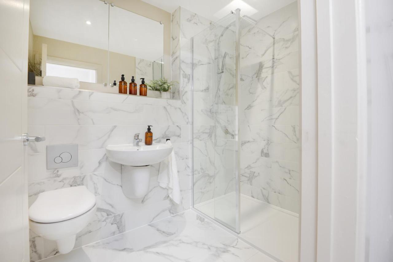Apartment Three - Free Private Car Park - Sleeps 6 - 3 Shower Rooms - By Ocean City Retreats Plymouth Ngoại thất bức ảnh